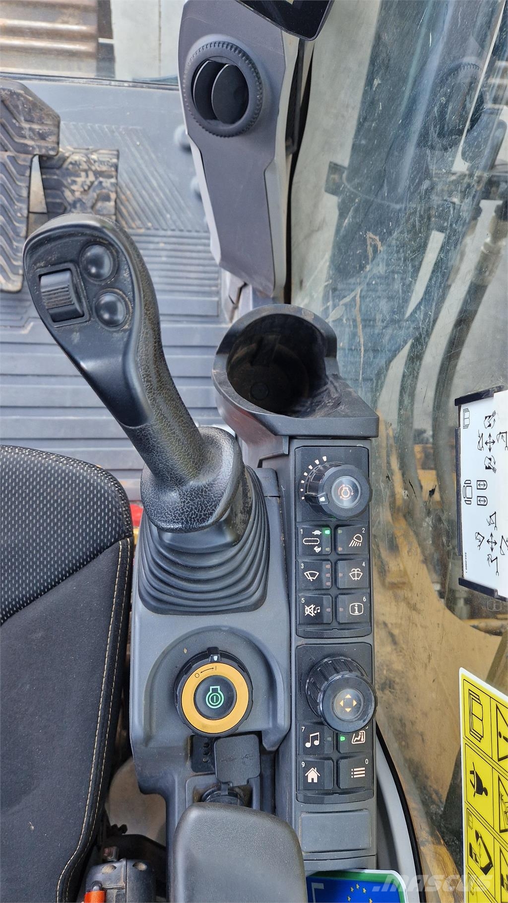 CAT 320 Bandgrävare