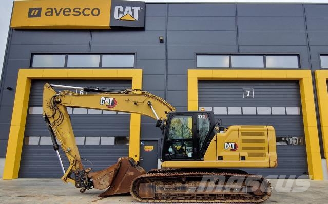 CAT 320 Roomikekskavaatorid