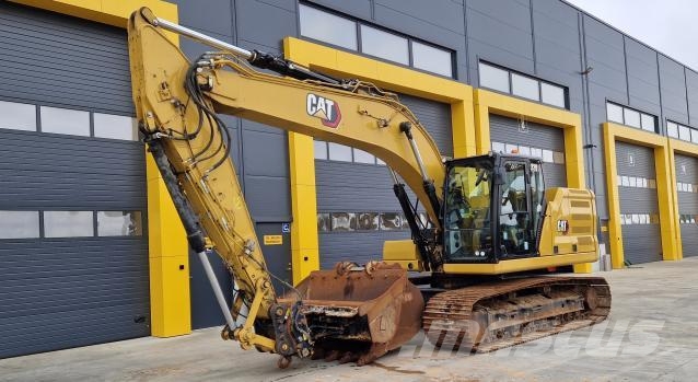 CAT 320 Roomikekskavaatorid