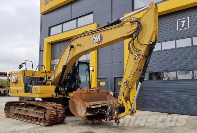 CAT 320 Roomikekskavaatorid