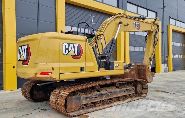 CAT 320 Roomikekskavaatorid