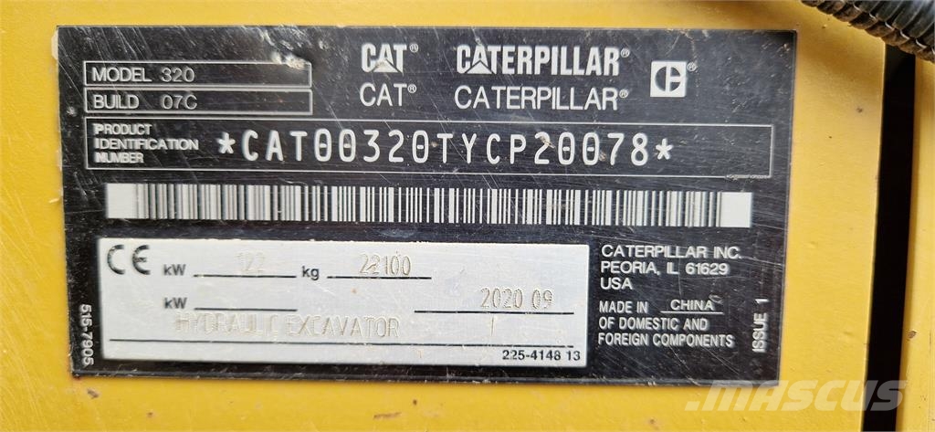 CAT 320 Roomikekskavaatorid