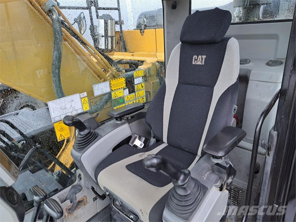 CAT 320EL Paletli ekskavatörler