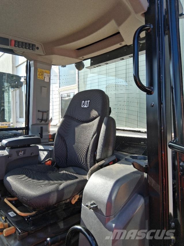 CAT 906 Comfort Demo Pale gommate