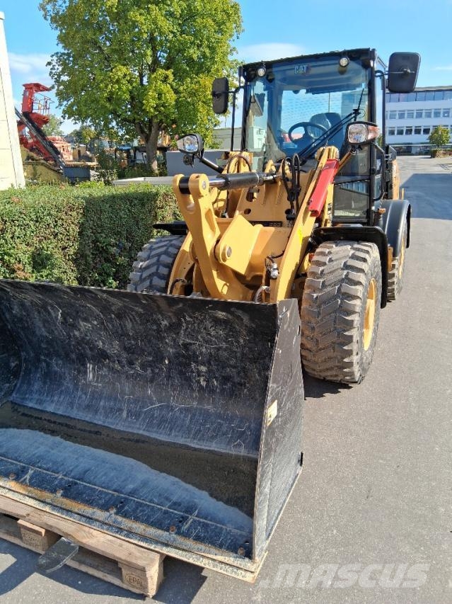 CAT 906 Standard Demo Pale gommate