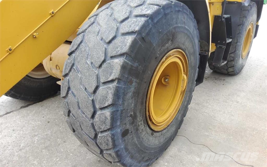CAT 962M Wielladers