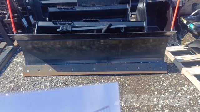 CAT Angle blade for skid steer لوادر انزلاقية التوجيه