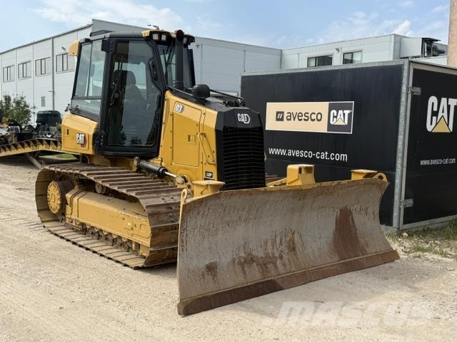 CAT D3-12LGP with 3D system بلدوزرات مجنزرة