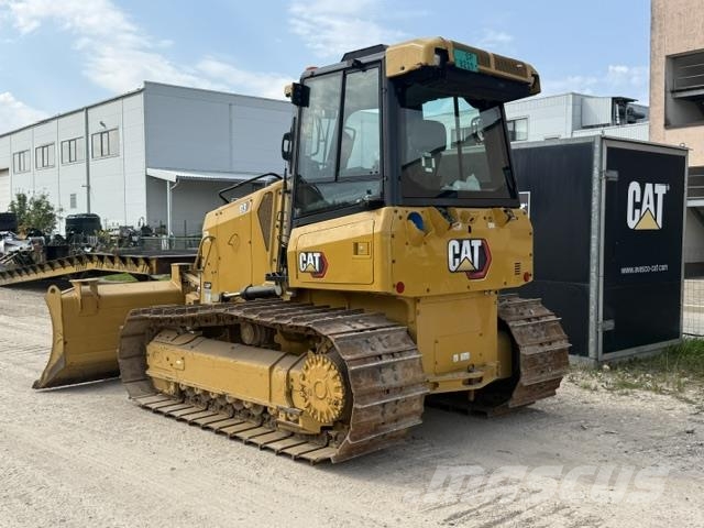 CAT D3-12LGP with 3D system بلدوزرات مجنزرة