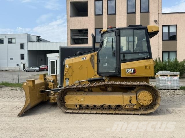 CAT D3-12LGP with 3D system بلدوزرات مجنزرة
