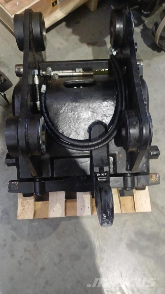 CAT Quick coupler for excavators Roomikekskavaatorid