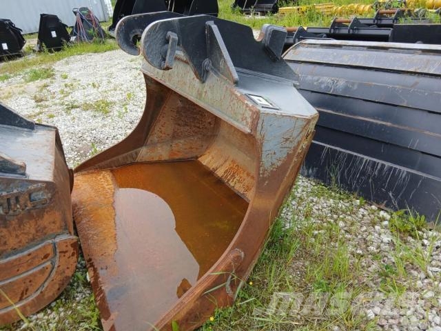 CAT Rototilt bucket for <20 ton excavators Rupsgraafmachines