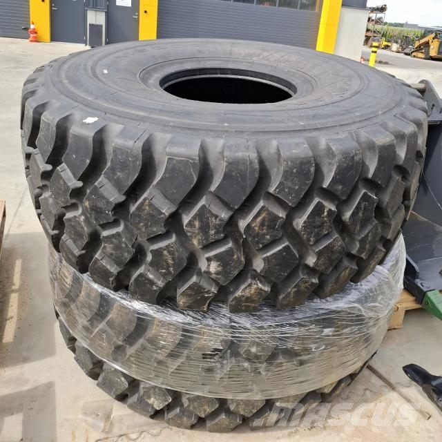 CAT Wheel Loader TIRES L3, 26.5R25 Maxam MS302 - 4pcs 轮式装载机