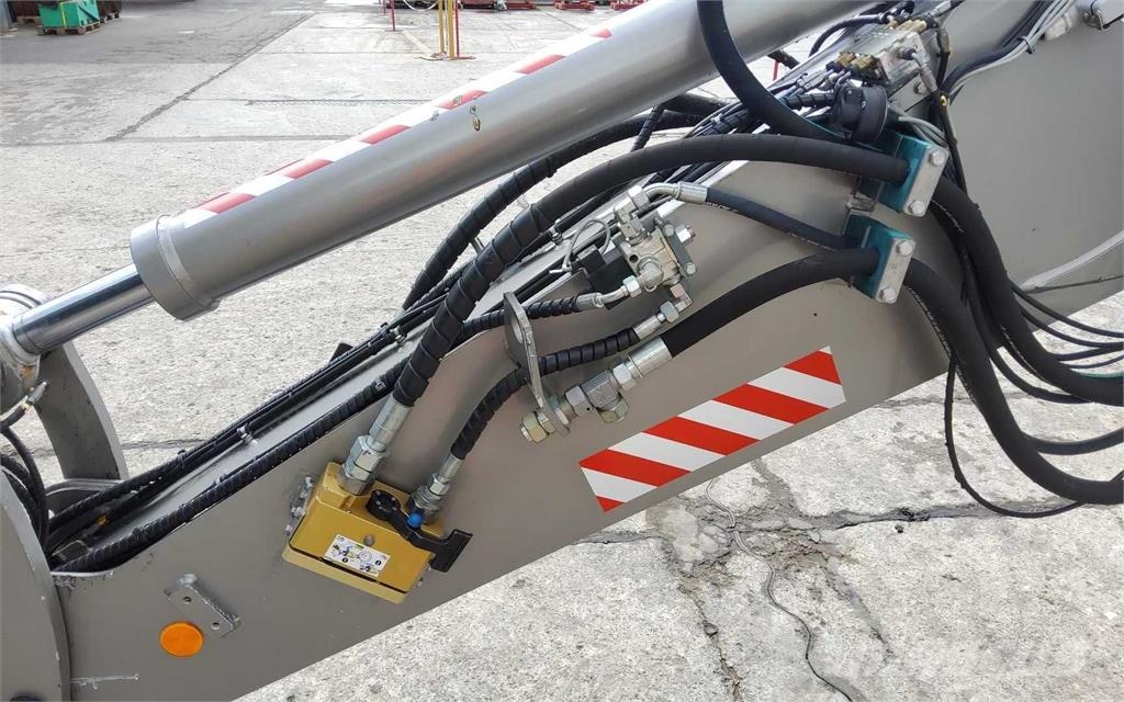 Hydrema MX16 Excavadoras de ruedas