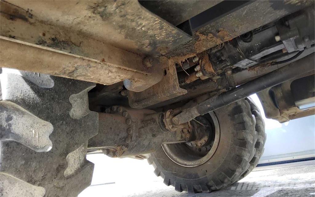 Hydrema MX16 Excavadoras de ruedas