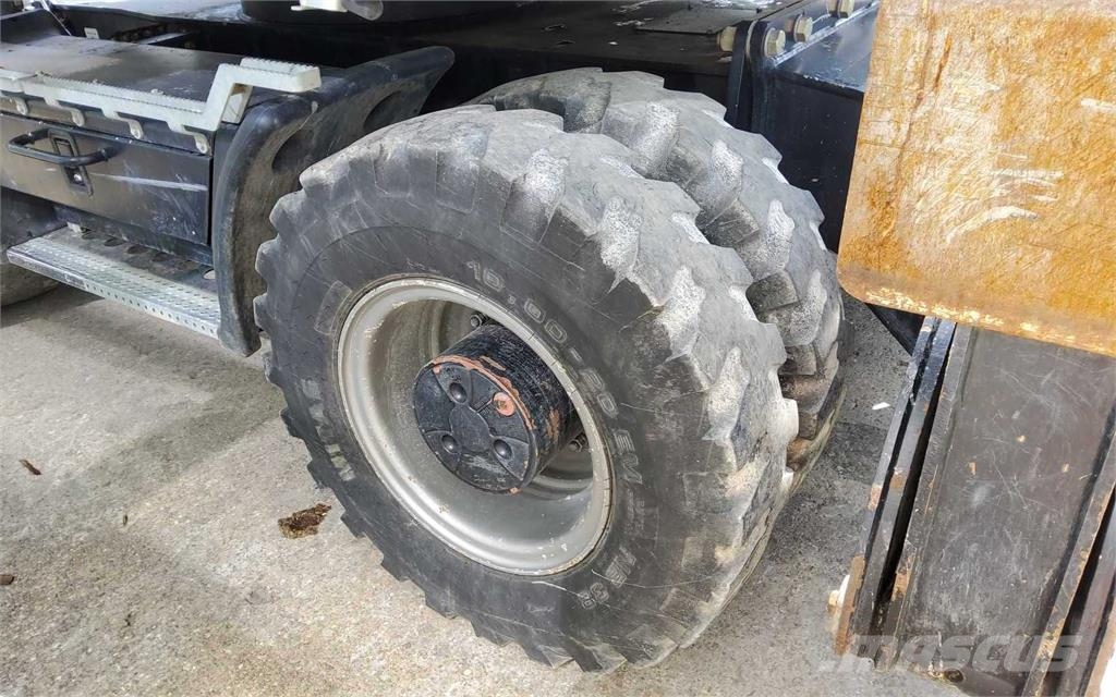 Hydrema MX16 Excavadoras de ruedas