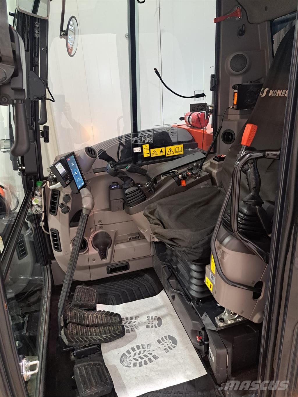 Kubota KX085-5 حفارات صغيرة أقل من 7 طن (حفارات صغيرة)