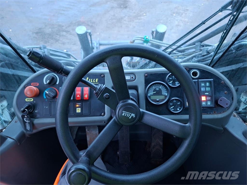 Wille 655C Iekrāvēji uz riteņiem