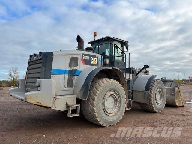 CAT 982M Utovarivači na točkove