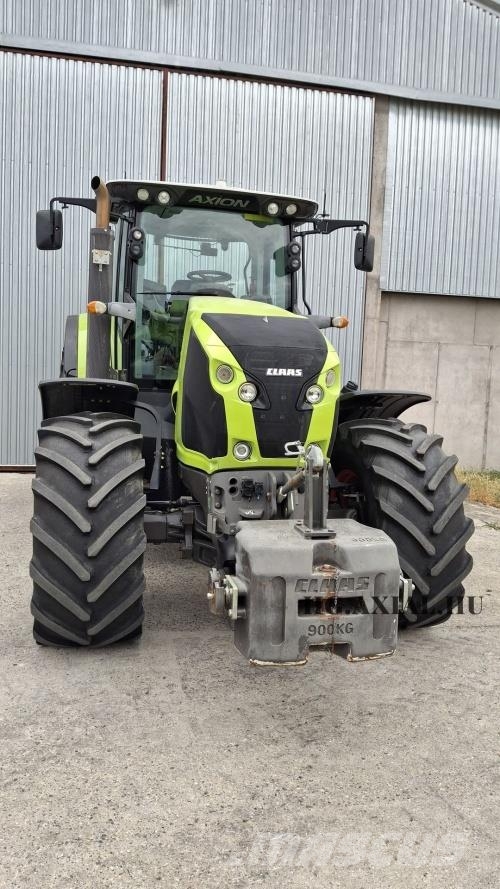 CLAAS Axion 810 Traktori