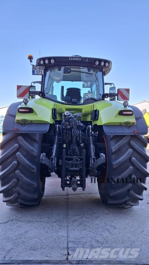 CLAAS Axion 930 Tractoren