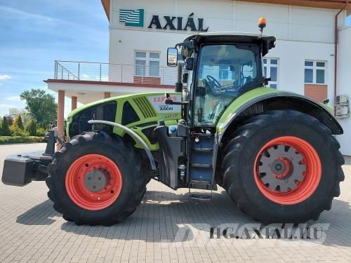 CLAAS Axion 930 Трактори