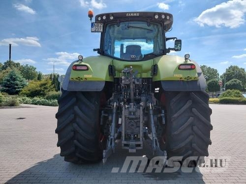 CLAAS Axion 930 Трактори