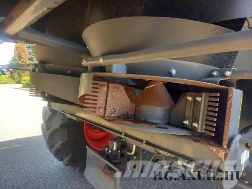 CLAAS Lexion 670 Mietitrebbiatrici