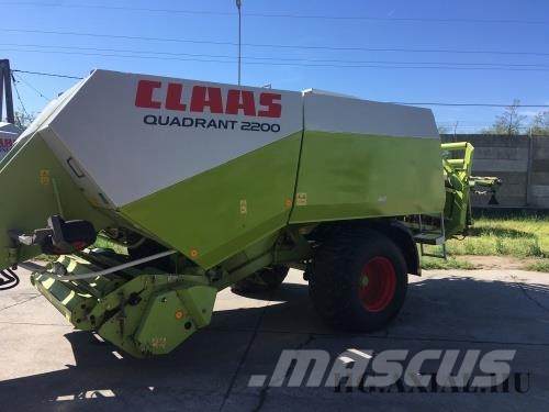 CLAAS Quadrant 2200 Square balers