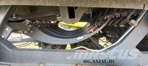 CLAAS Quadrant 3200 RC T Balirke za kockaste bale