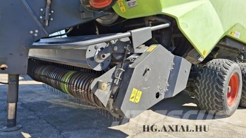 CLAAS Quadrant 3300 RF T Square balers