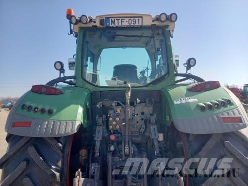 Fendt 720 Vario SCR الجرارات