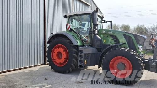 Fendt 824 S4 Vario Tractors