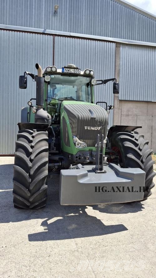 Fendt 927 Vario Traktori