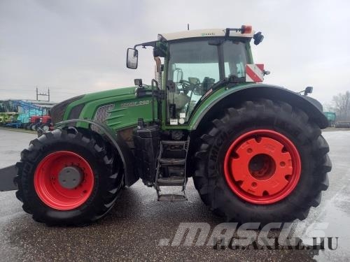 Fendt 933 Vario SCR Tractors