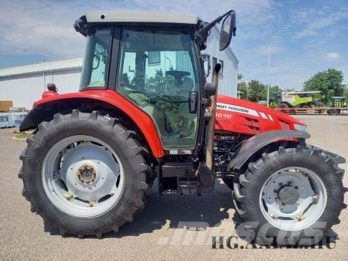 Massey Ferguson 5610 الجرارات