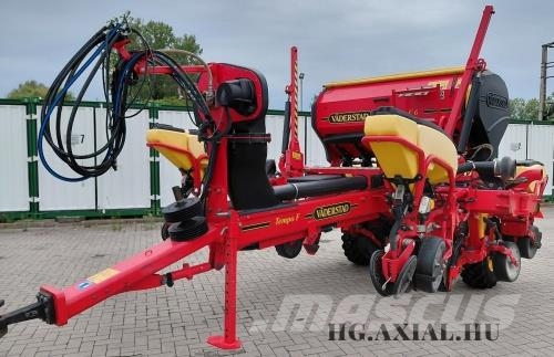 Väderstad Tempo F6 Precision sowing machines