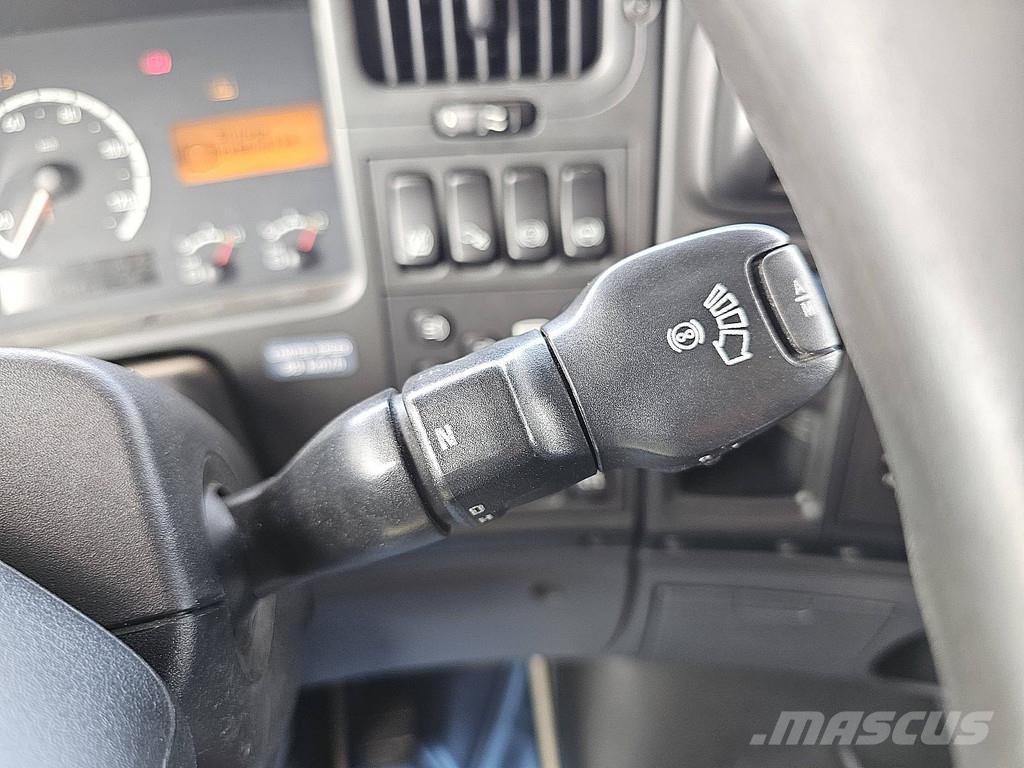 Scania R420 NO PAPERS Camiones tractor