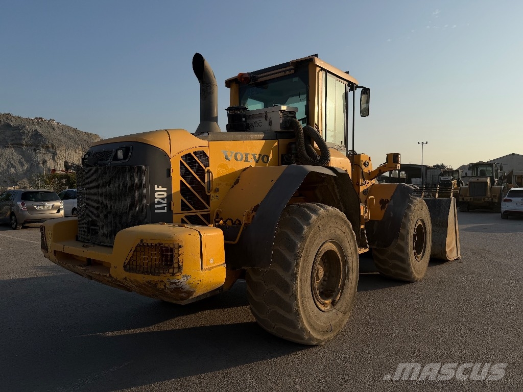 Volvo L 120 F Læssemaskiner på hjul