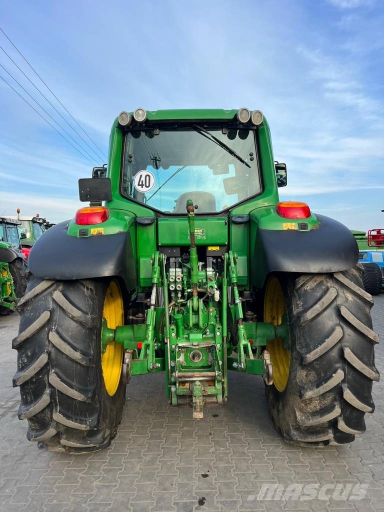 John Deere 6630 Premium Tractoare