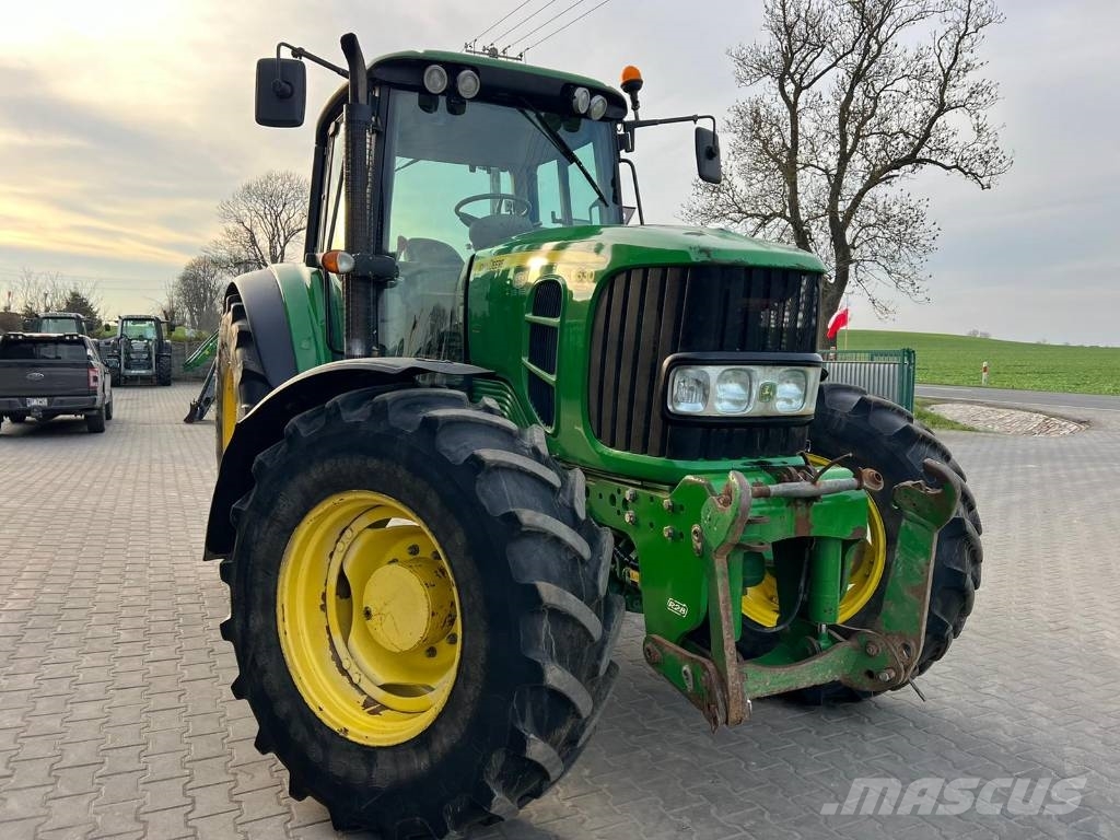 John Deere 6630 Premium Tractoare