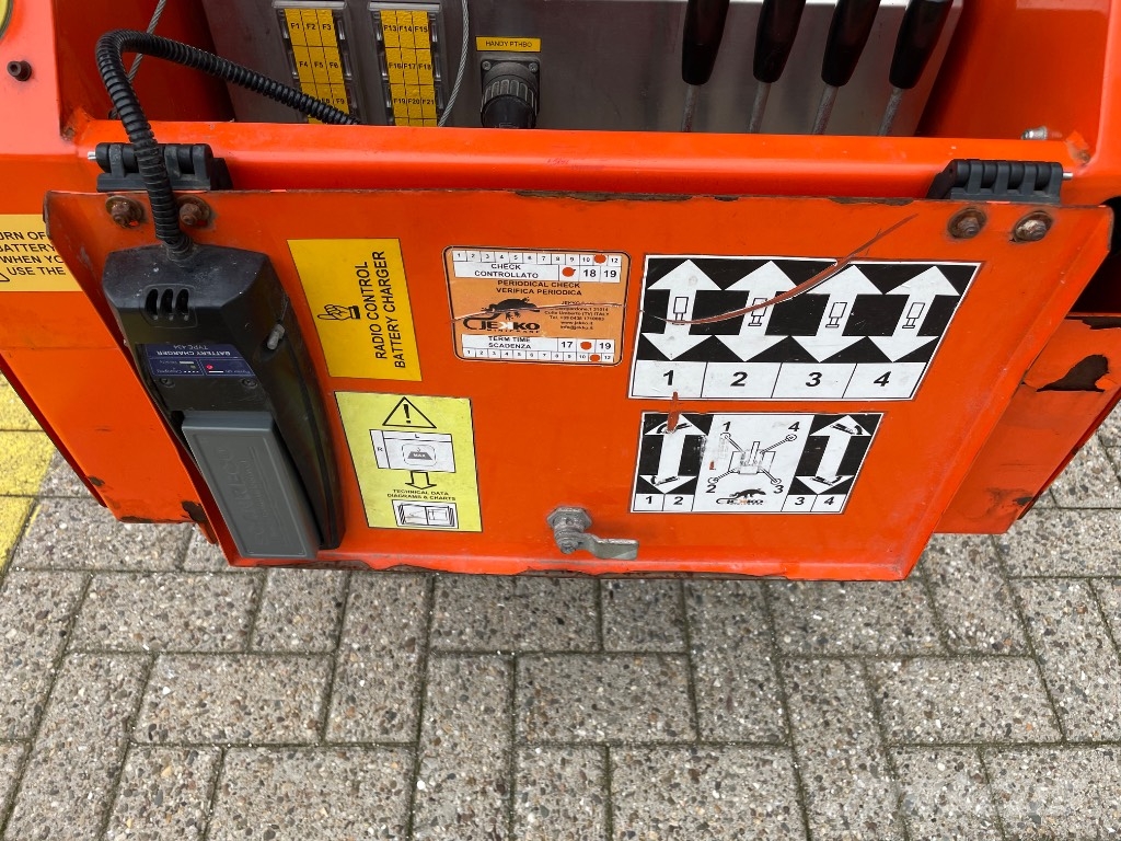 Jekko SPX 527 CDH Mini žerjavi