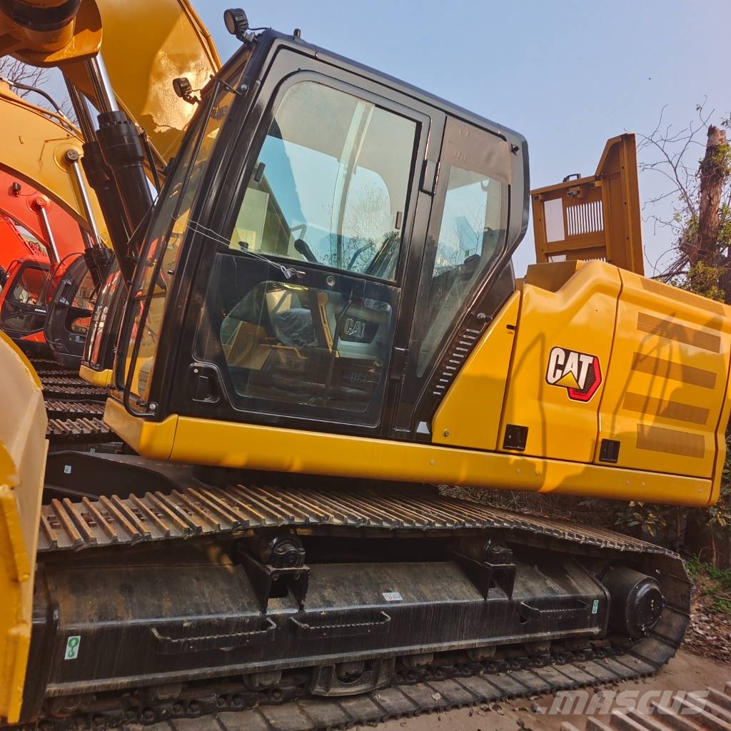 CAT 326GC 3000 units excavators in stock Excavatoare pe șenile