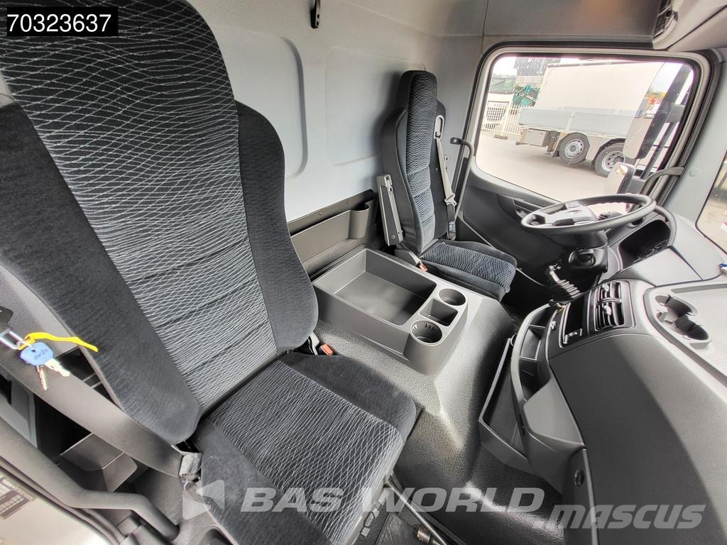 Mercedes-Benz Atego 1524 4X2 15tonner curtainsides Automatic Cru Kapellbil