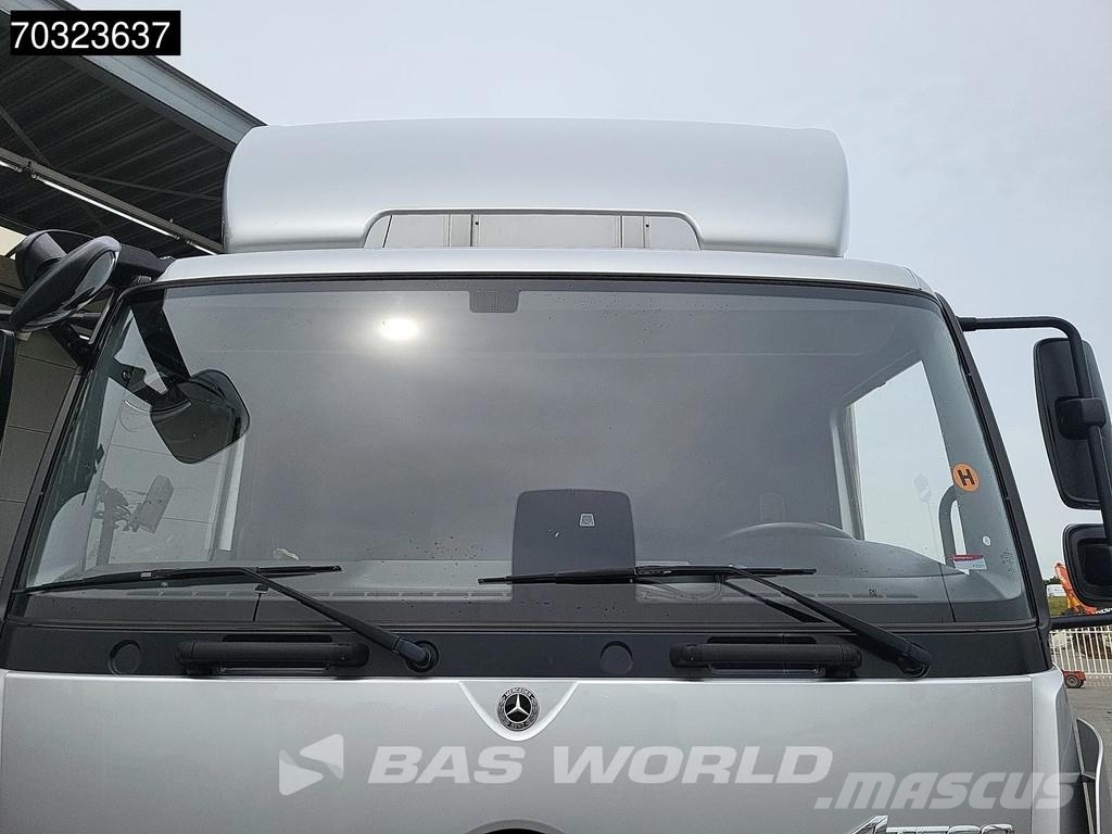 Mercedes-Benz Atego 1524 4X2 15tonner curtainsides Automatic Cru Kapellbil