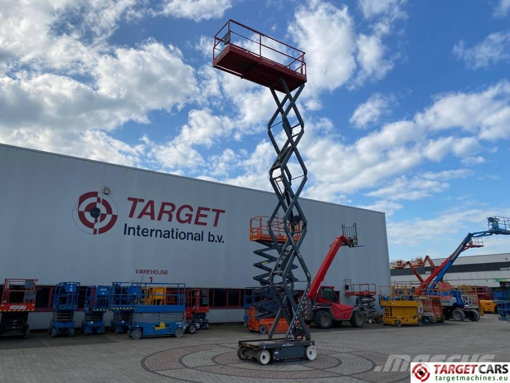 SkyJack SJIII-4632 Electric Scissor Work Lift 1170cm Käärtõstukid