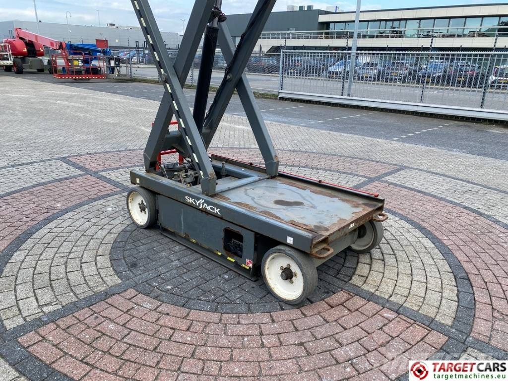 SkyJack SJIII-4632 Electric Scissor Work Lift 1170cm Käärtõstukid