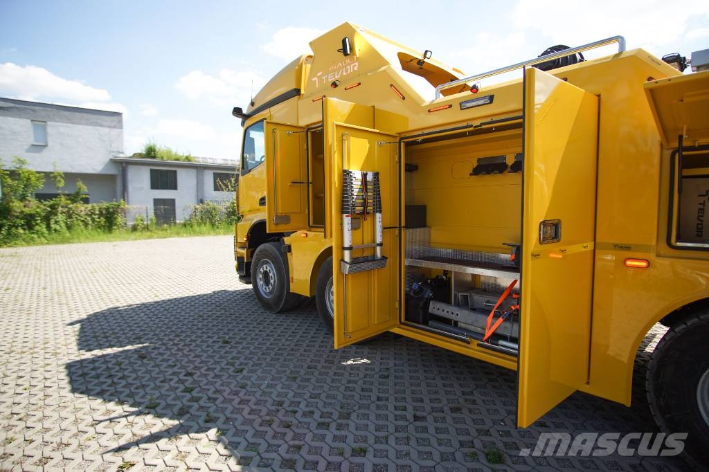 Mercedes-Benz Actros 4153 8x4/4 Tevor hinausauto Vlečna vozila za tovornjake