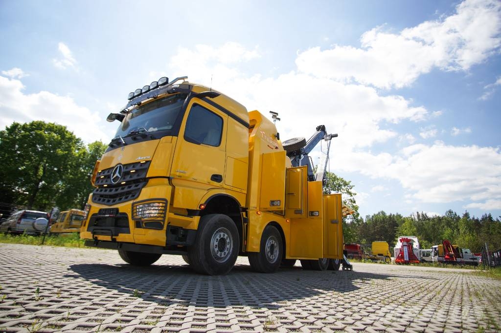 Mercedes-Benz Actros 4153 8x4/4 Tevor hinausauto Vlečna vozila za tovornjake