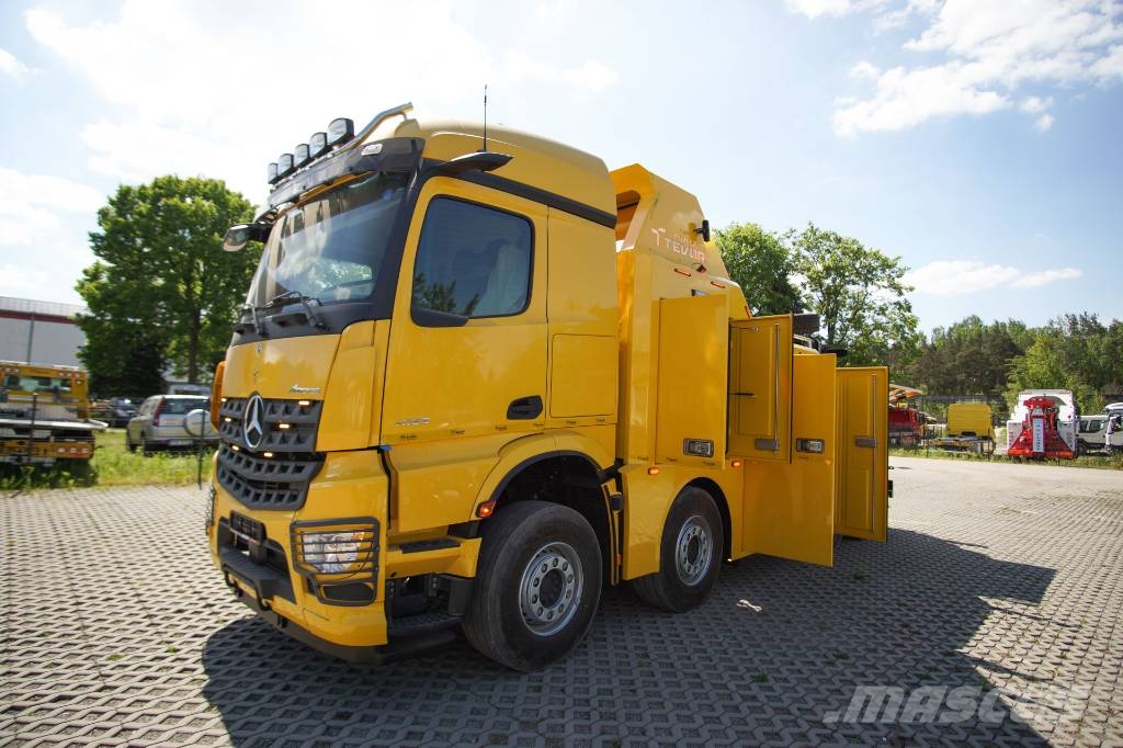 Mercedes-Benz Actros 4153 8x4/4 Tevor hinausauto Vlečna vozila za tovornjake